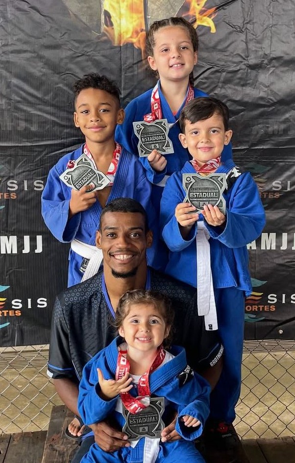 Programa Kids — Brotherhood Team